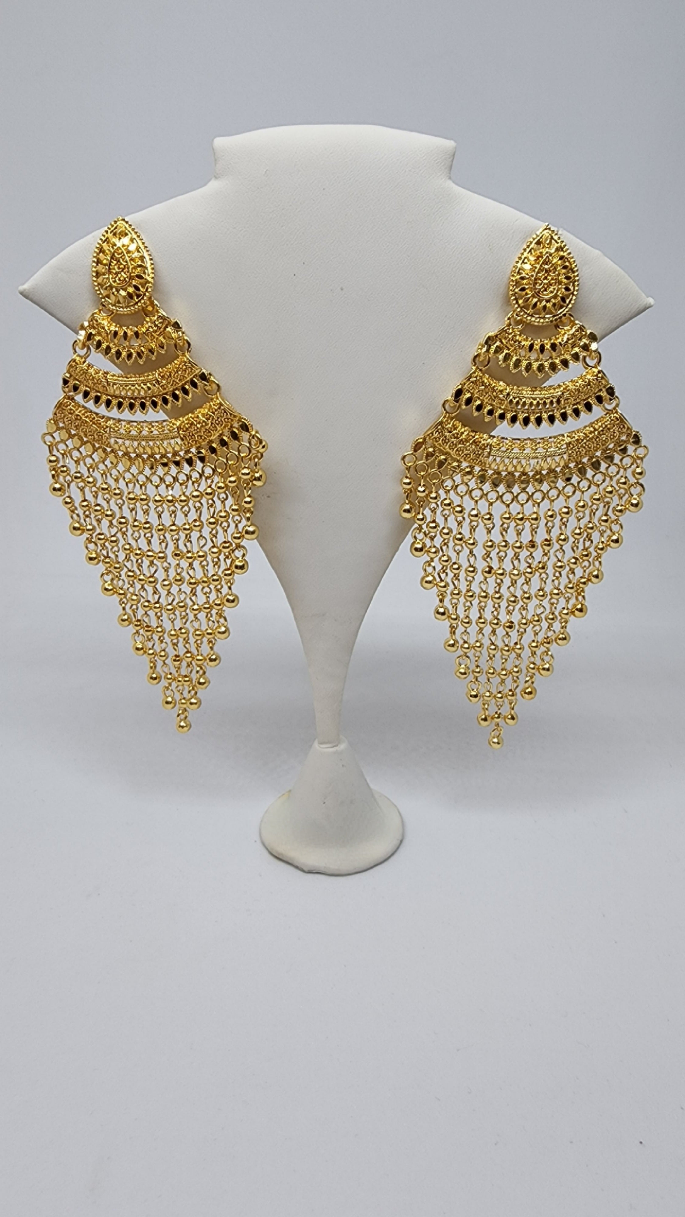 Zakia Earrings